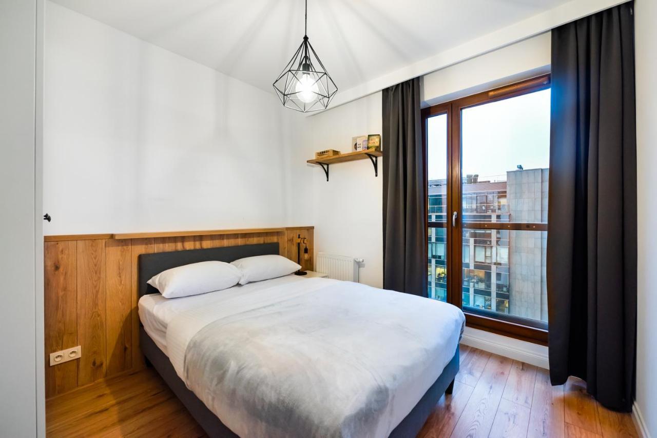 ורשה Grzybowska Luxury Apartment מראה חיצוני תמונה